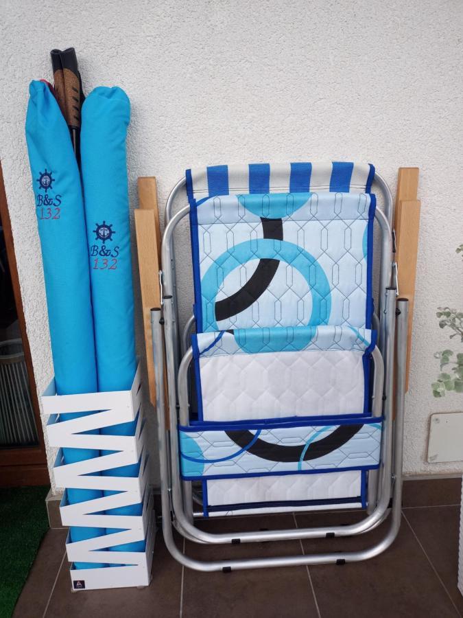 Apartament Z Widokiem Na Morze Dziwnowek Bagian luar foto