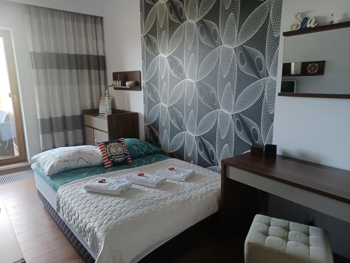 Apartament Z Widokiem Na Morze Dziwnowek Bagian luar foto