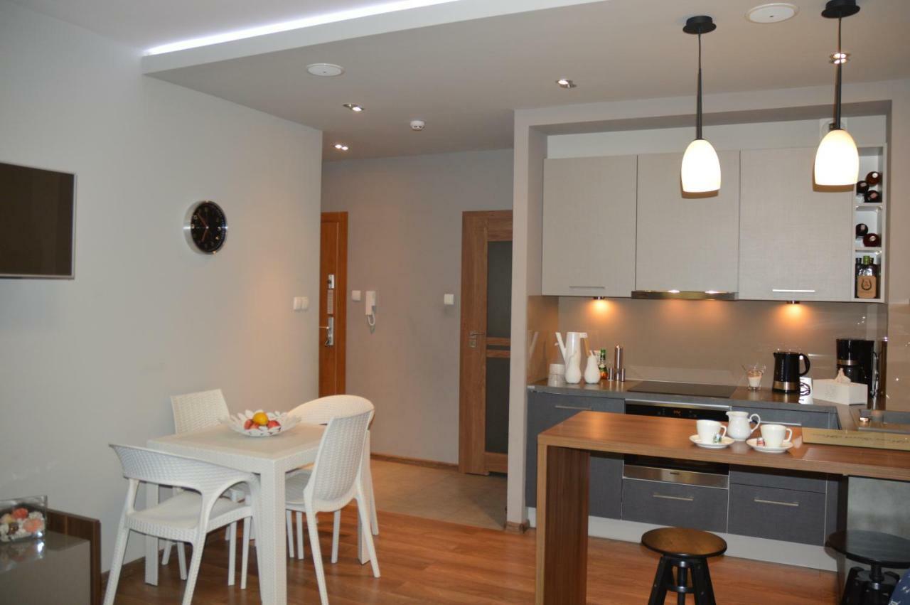 Apartament Z Widokiem Na Morze Dziwnowek Bagian luar foto